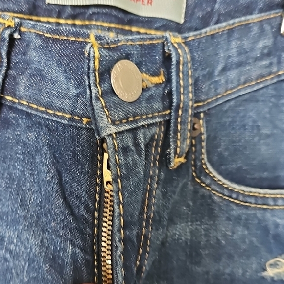 Levi's Dark Blue Distressed 502 Regular Taper Jeans Boy Size 8 Adjustable Waist - Picture 4 of 8